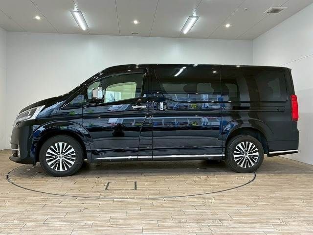 TOYOTA GRANACE 2023 Image 31