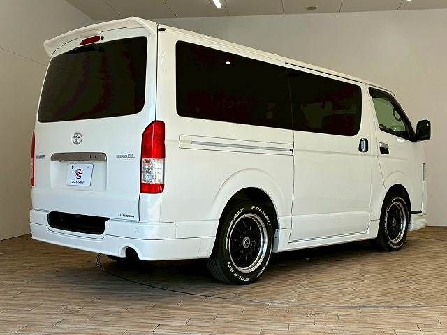 TOYOTA HIACE VAN 2WD 2024 Image 31