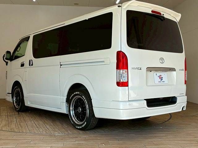 TOYOTA HIACE VAN 2WD 2024 Image 31