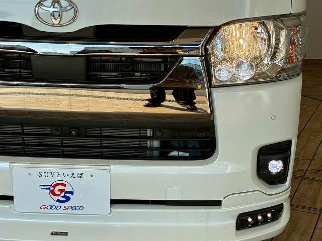 TOYOTA HIACE VAN 2WD 2024 Image 31