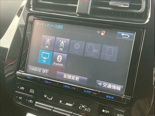 TOYOTA PRIUS 2016 Image 31