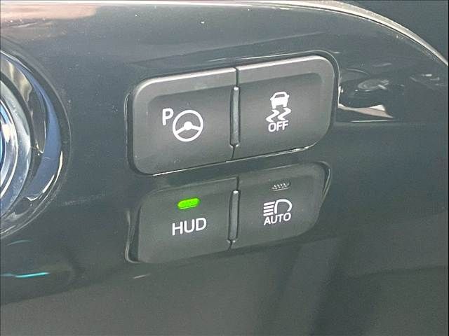 TOYOTA PRIUS 2016 Image 31