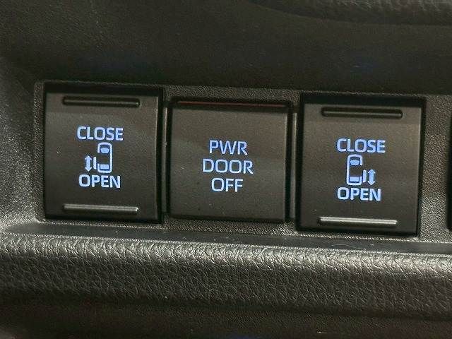 TOYOTA SIENTA HYBRID 2022 Image 31