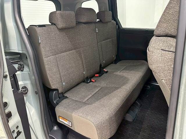 TOYOTA SIENTA HYBRID 2022 Image 31