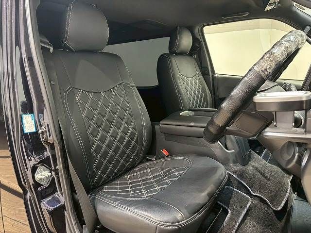 TOYOTA HIACE VAN 4WD 2023 Image 31