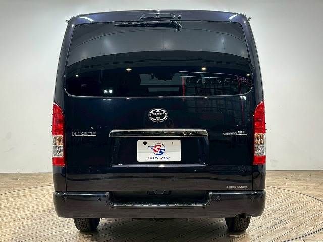 TOYOTA HIACE VAN 4WD 2023 Image 31