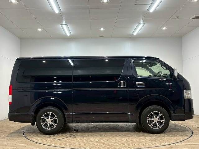 TOYOTA HIACE VAN 4WD 2023 Image 31