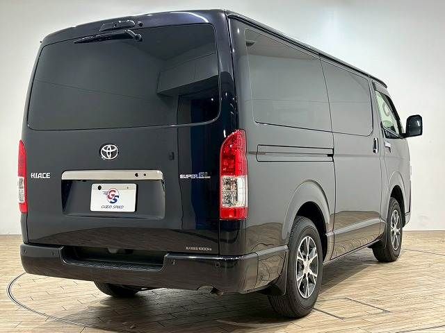 TOYOTA HIACE VAN 4WD 2023 Image 31