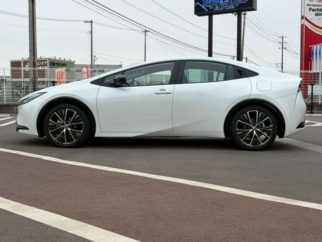 TOYOTA PRIUS 2023 Image 31