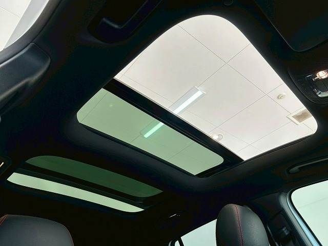 MERCEDES BENZ EQA 2022 Image 31