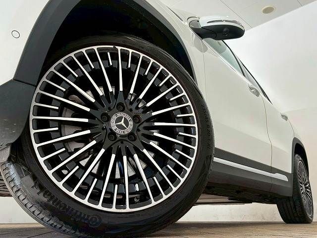 MERCEDES BENZ EQA 2022 Image 31