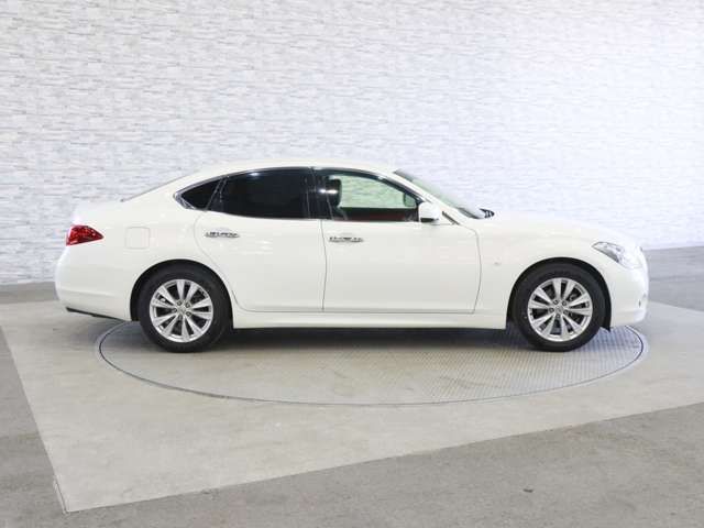 NISSAN FUGA 2011 Image 31