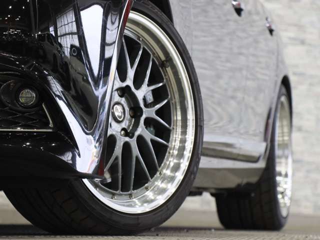 TOYOTA LEXUS LS460 2013 Image 31