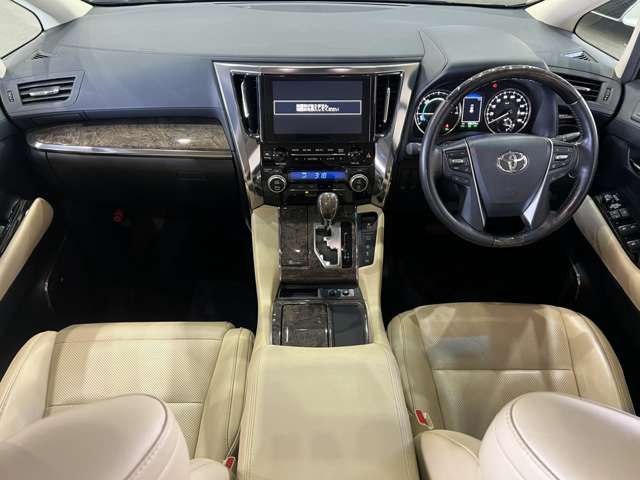 TOYOTA ALPHARD HYBRID 4WD 2018 Image 31