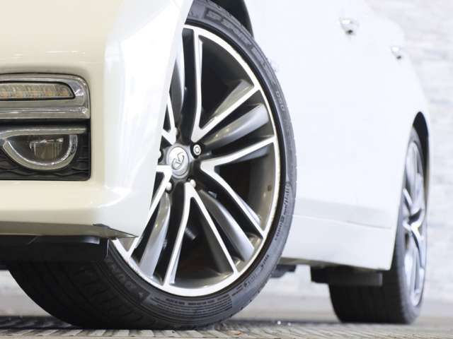 NISSAN SKYLINE HYBRID 2014 Image 31