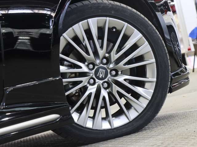 TOYOTA CROWN SEDAN HYBRID 2019 Image 31