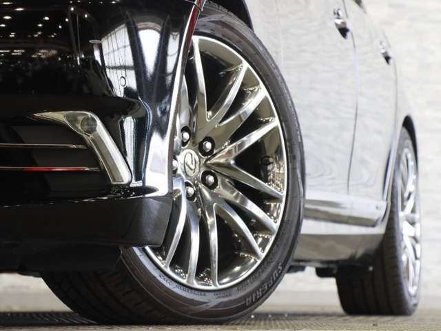 TOYOTA LEXUS LS600H 2012 Image 31