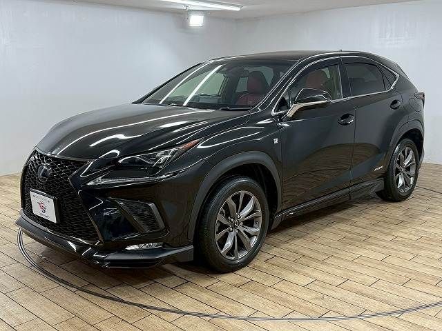 TOYOTA LEXUS NX300H 2018 Image 31