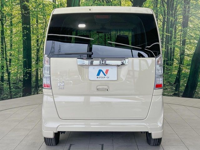 HONDA N BOX 2015 Image 31