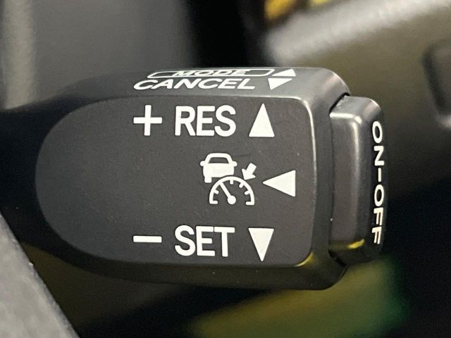 TOYOTA CROWN SEDAN HYBRID 2013 Image 31