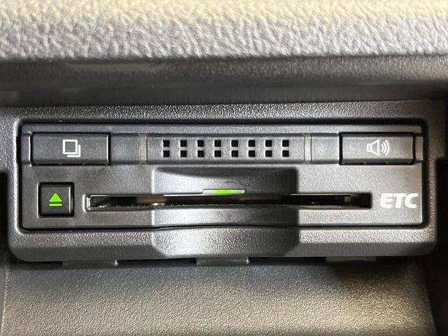 TOYOTA CROWN SEDAN HYBRID 2013 Image 31