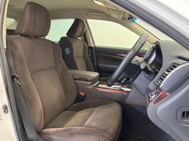 TOYOTA CROWN SEDAN HYBRID 2013 Image 31