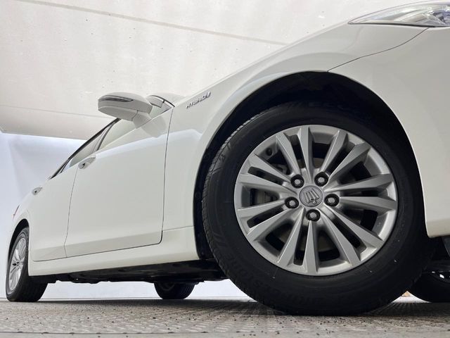 TOYOTA CROWN SEDAN HYBRID 2013 Image 31