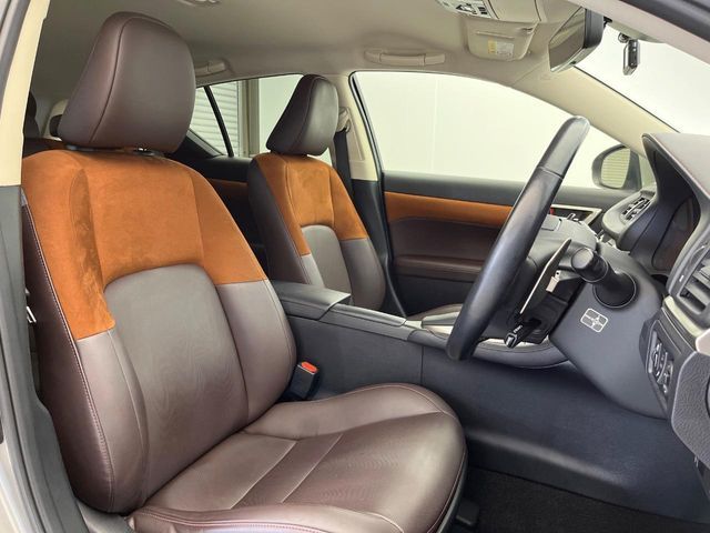 TOYOTA LEXUS CT200H 2017 Image 31