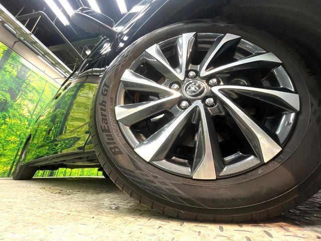 TOYOTA VOXY HYBRID 2022 Image 31