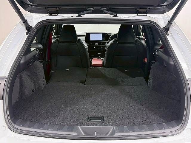 TOYOTA LEXUS UX250H 2023 Image 31