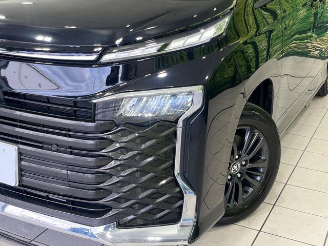 TOYOTA VOXY 4WD 2025 Image 31