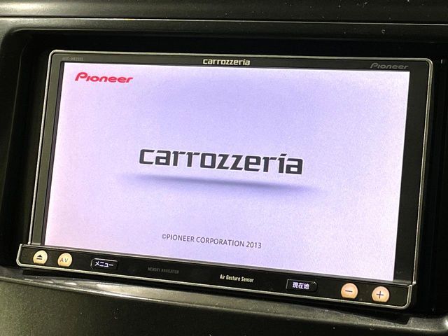 TOYOTA PRIUS ALPHA 2014 Image 31