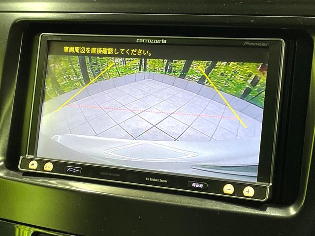 TOYOTA PRIUS ALPHA 2014 Image 31