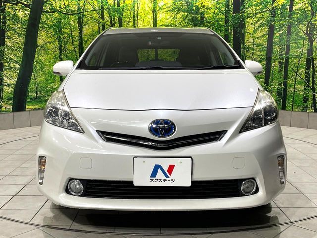 TOYOTA PRIUS ALPHA 2014 Image 31