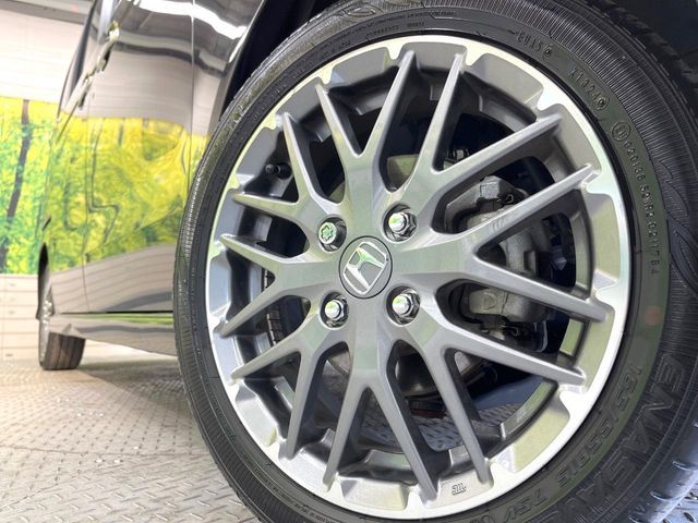 HONDA N BOX CUSTOM 2024 Image 31