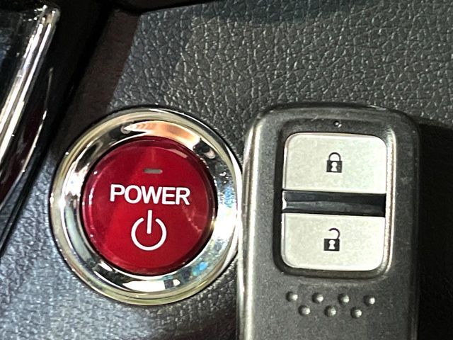 HONDA VEZEL HYBRID 2016 Image 31