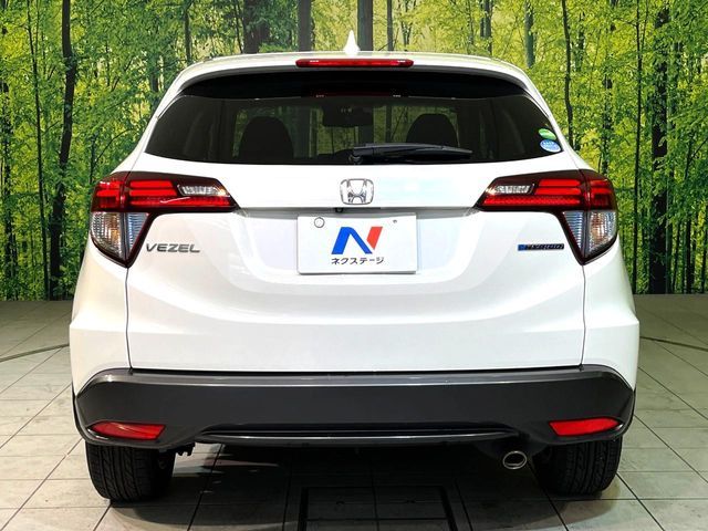 HONDA VEZEL HYBRID 2016 Image 31