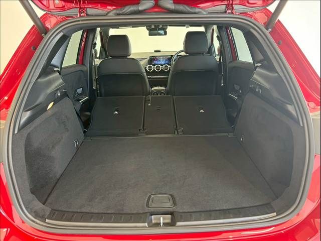 MERCEDES BENZ GLA CL 2023 Image 31