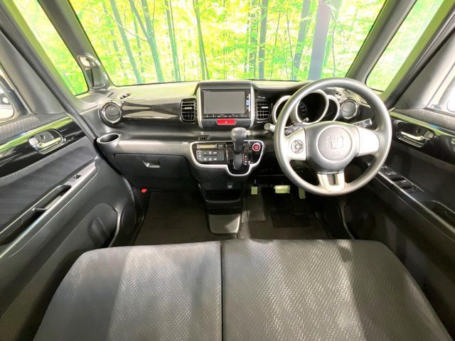 HONDA N BOX 2015 Image 31