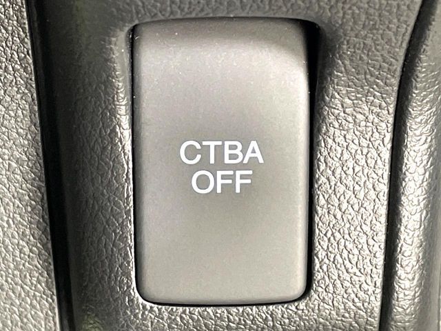 HONDA N BOX 2015 Image 31