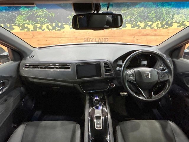 HONDA VEZEL HYBRID 2016 Image 31