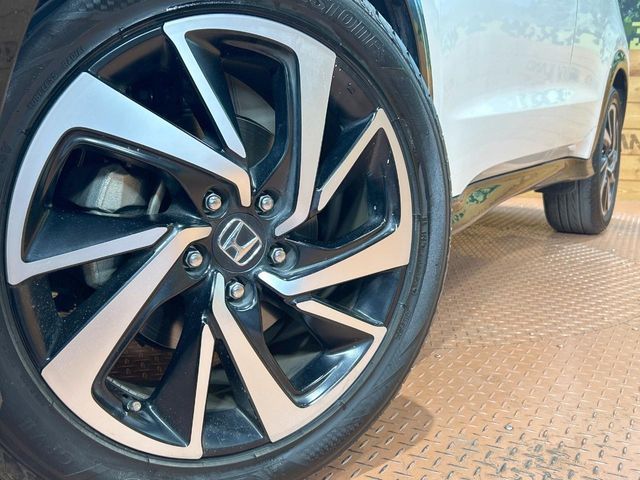 HONDA VEZEL HYBRID 2016 Image 31