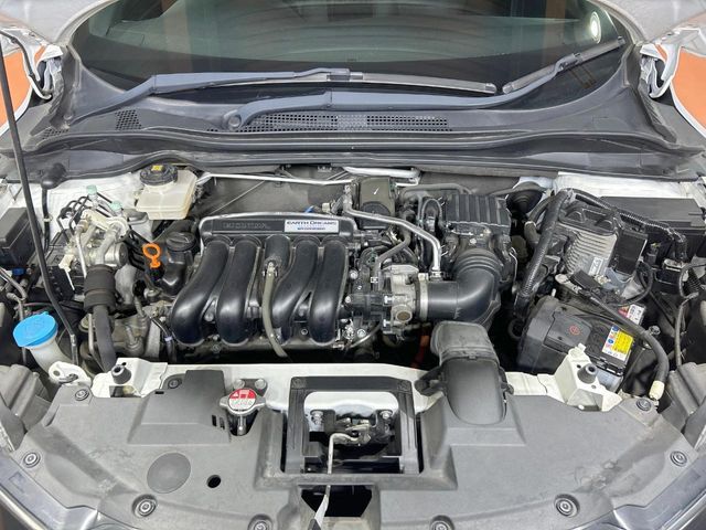 HONDA VEZEL HYBRID 2016 Image 31