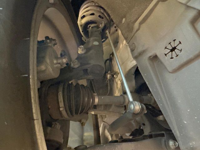 HONDA VEZEL HYBRID 2016 Image 31