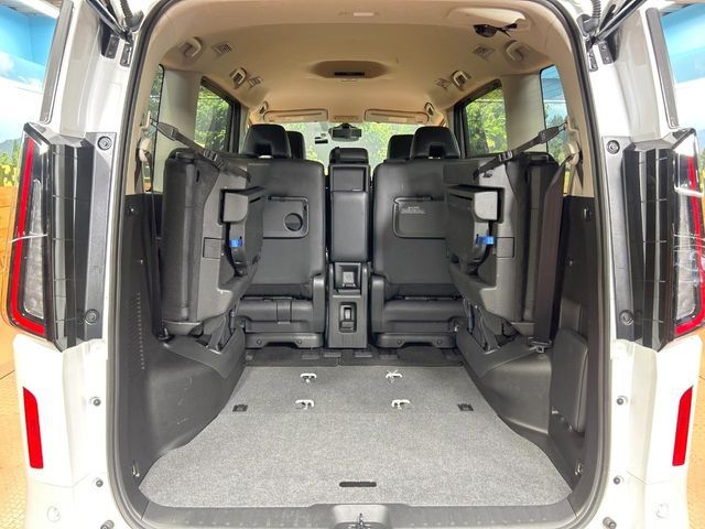 NISSAN SERENA  WG 2025 Image 31