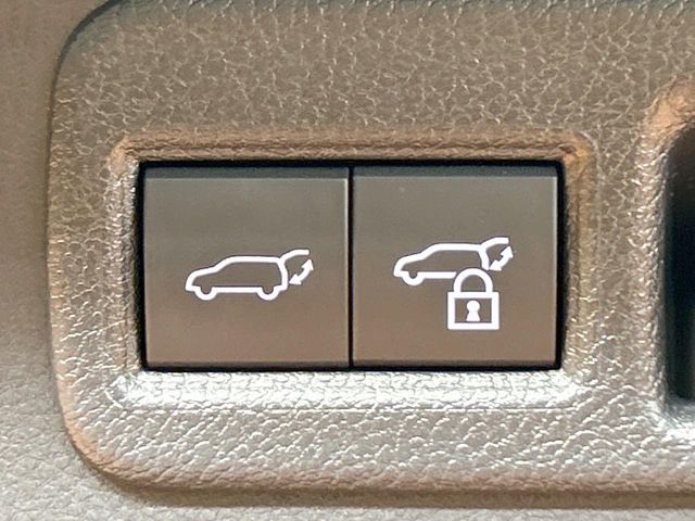 TOYOTA HARRIER HYBRID 2021 Image 31