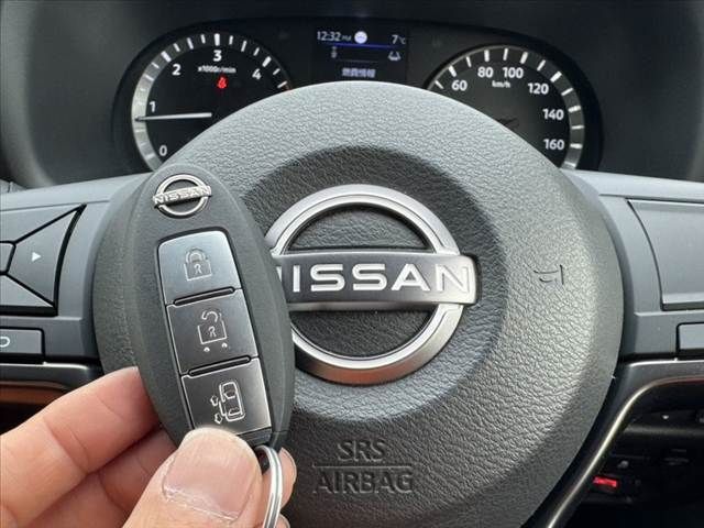 NISSAN CARAVAN VAN 2WD 2022 Image 31