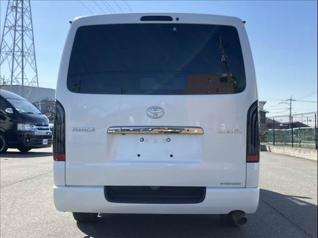 TOYOTA HIACE VAN 4WD 2018 Image 31