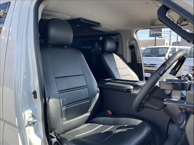 TOYOTA HIACE VAN 4WD 2018 Image 31