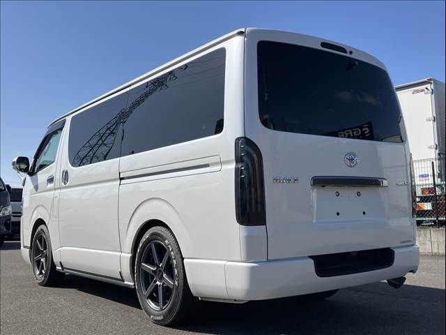 TOYOTA HIACE VAN 4WD 2018 Image 31